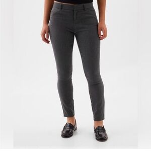 GAP Women’s Slim Pants, size 0